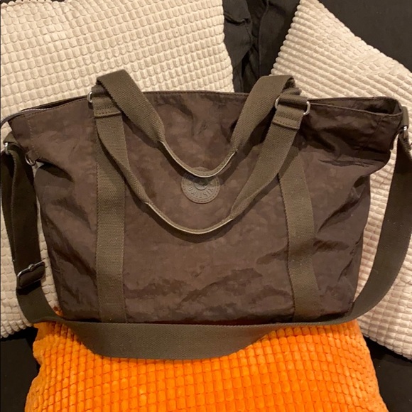 Kipling Bags Kipling Travel Bag Size 9x13x7 Poshmark